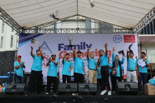 family_gathering_uad_tingkatkan_sinergitas.jpg