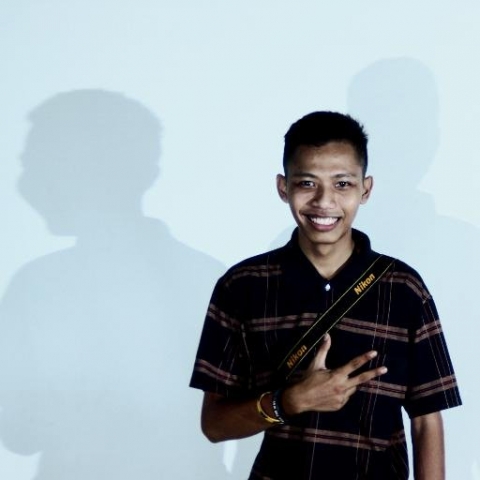 pangestu_helmi.jpg