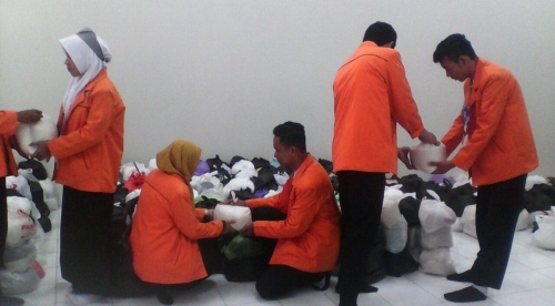 peka_pada_lingkungan_melalui_baksos.jpg