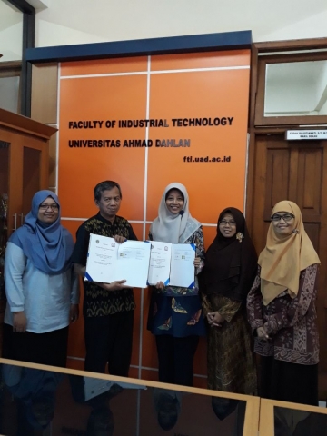 teknik_industri_bekerja_sama_dengan_stt_uad.jpg