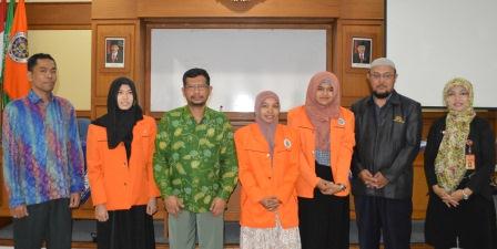 three_uad_alumni_got_a_chance_to_teach_in_thailand.jpg